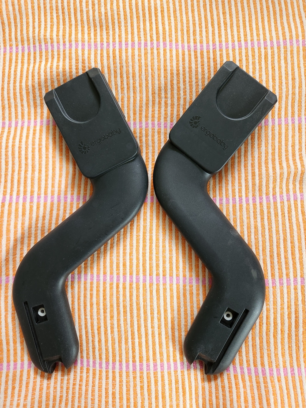 Ergobaby Metro 3 Stroller Car Seat Adapter - Nuna, Cybex, & Maxi-Cosi